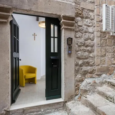 & Verdi - Studio With Balcony And Sea View Br7 - Niko Apartment